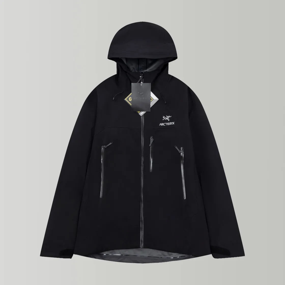 ARCTERYX beta SV ZP YKK ， ， ， 。 Beta LT ， 。 bluesign@ N 3LGORE-TEX ， Wear-Resistant， 、 Breathable， 。 Storm Hood™ ， Water Tight™ ， ， ， 。 BETA： 。 ， Wear-Resistant。 GORE-TEX： 、 、Breathable 。 ，VISLON ， Velcro ， Zip-in， ARC TERYX